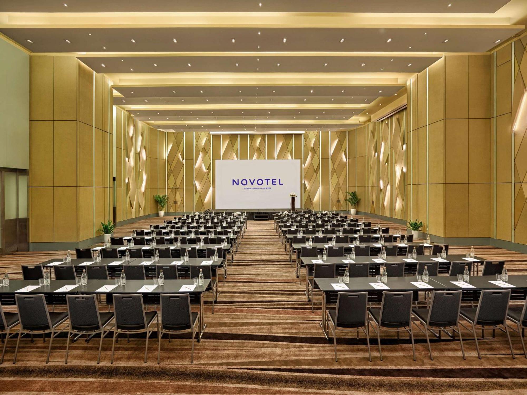 Novotel Danang Premier Han River Екстериор снимка